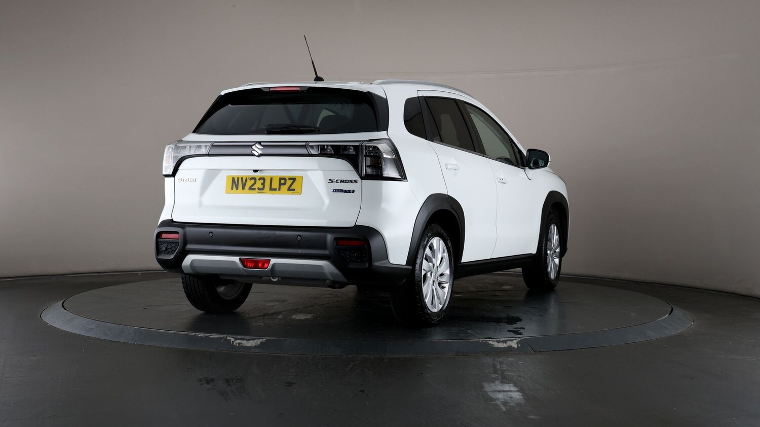 Used Suzuki SX4 S-Cross for sale - 76810404: Photo 64