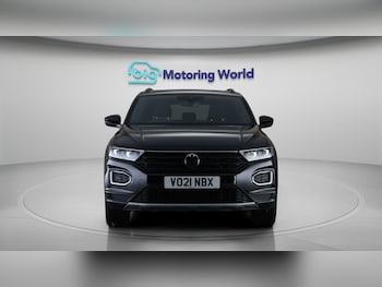 Used Volkswagen T-Roc 2021 for sale - 78539540: Photo