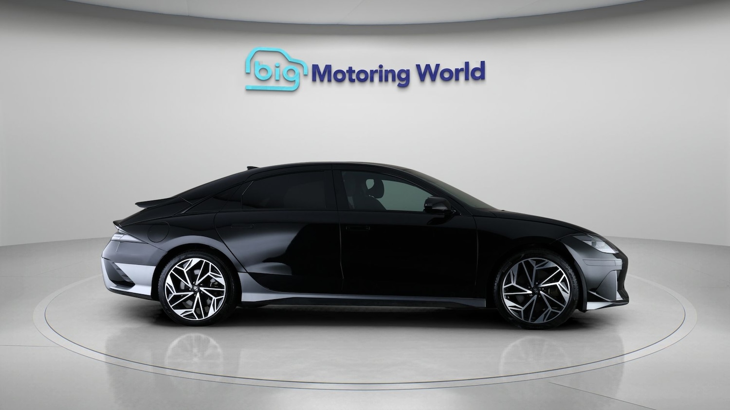 Used Hyundai IONIQ 6 2023 for sale - 77565329: Photo 8