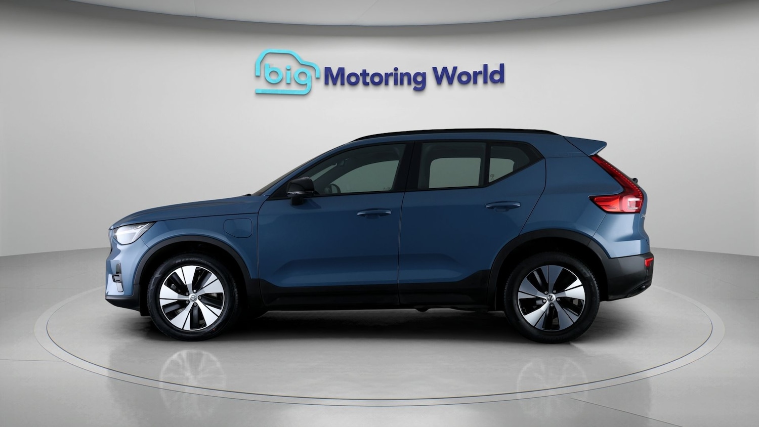 Used Volvo XC40 2023 for sale - 77620774: Photo 4