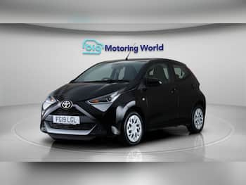 Used Toyota AYGO 2019 for sale - 79683330: Photo