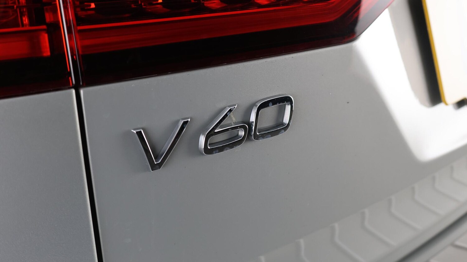 Used Volvo V60 2021 for sale - 76381303: Photo 20