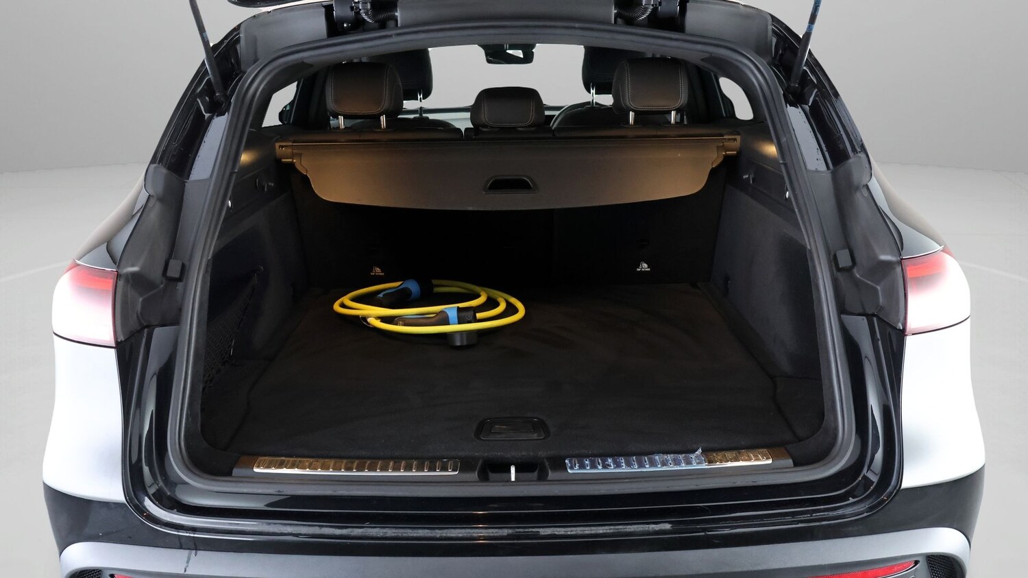 Used Mercedes-Benz EQC 2021 for sale - 77498152: Photo 17