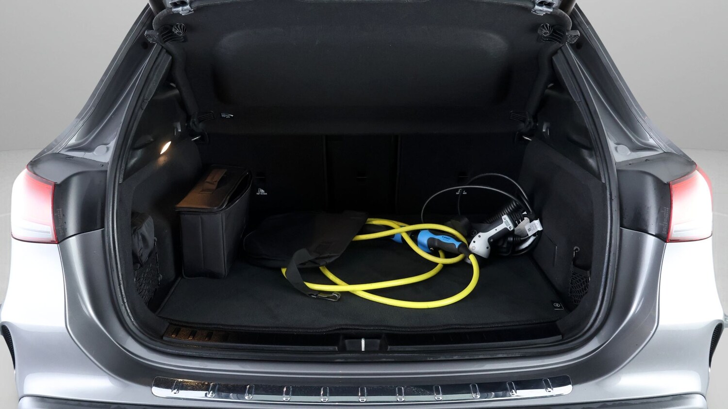 Used Mercedes-Benz EQA for sale - 77364139: Photo 17