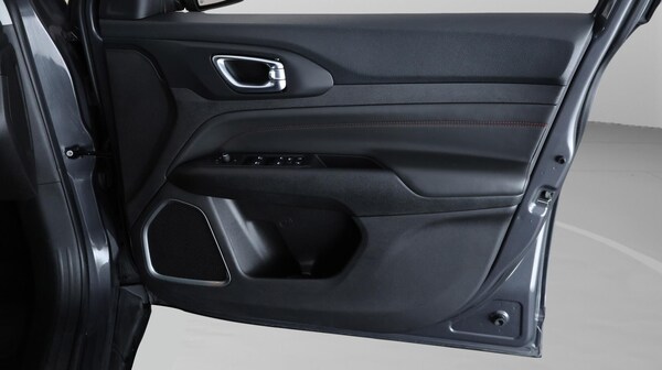 Used Jeep Compass 2023 for sale - 76314527: Photo 16