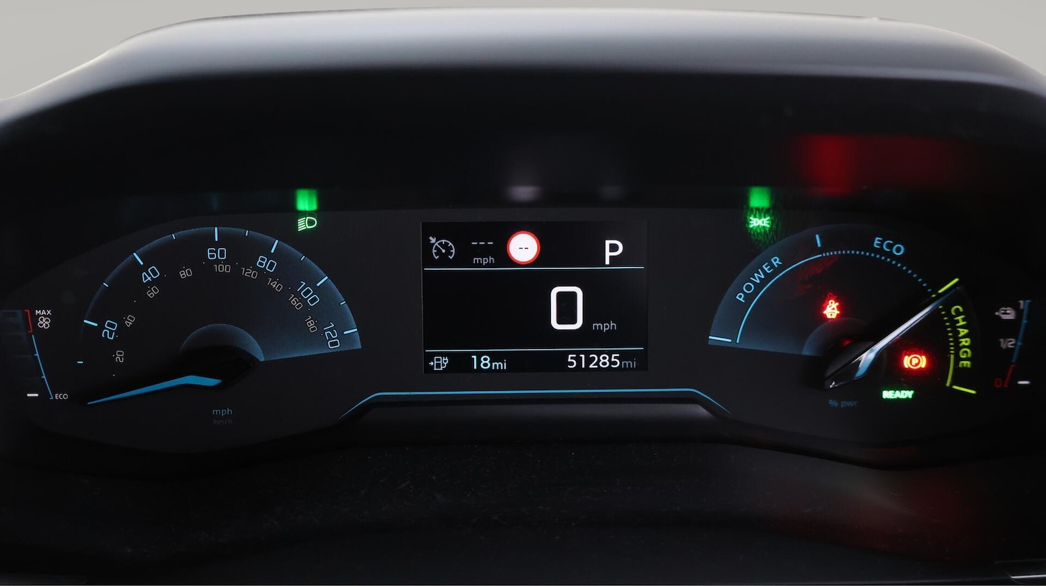 Used Peugeot E-2008 2023 for sale - 76425254: Photo 11