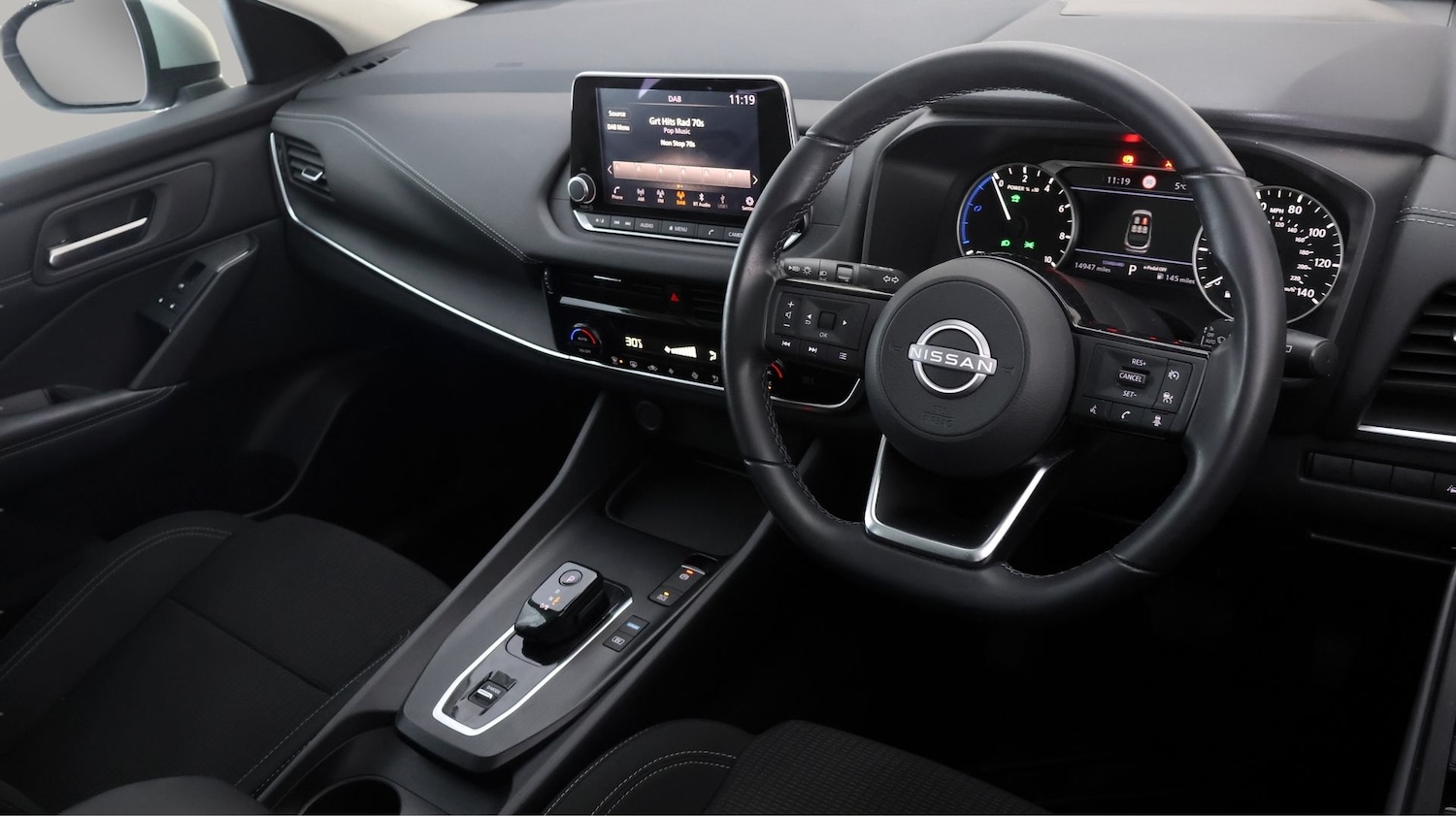 Used Nissan Qashqai 2022 for sale - 77704235: Photo 9