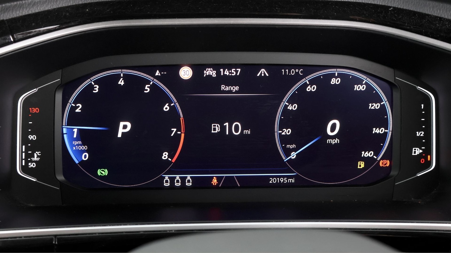 Used Volkswagen T-Roc 2024 for sale - 77897466: Photo 10