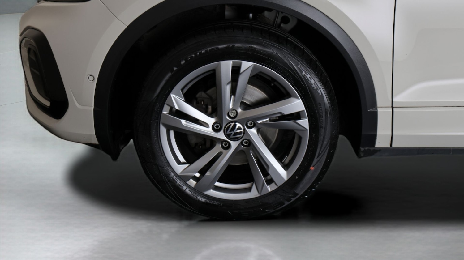 Used Volkswagen T-Roc 2024 for sale - 77897466: Photo 18