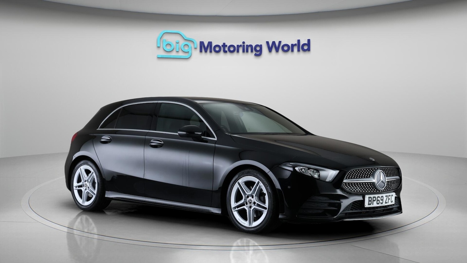 Used Mercedes-Benz A-Class 2020 for sale - 76666639: Photo 2