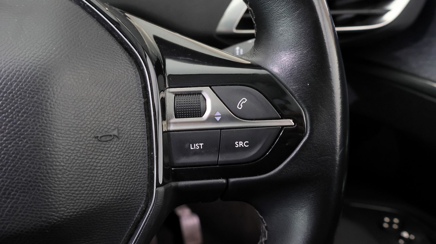 Used Peugeot 3008 2021 for sale - 77312440: Photo 25