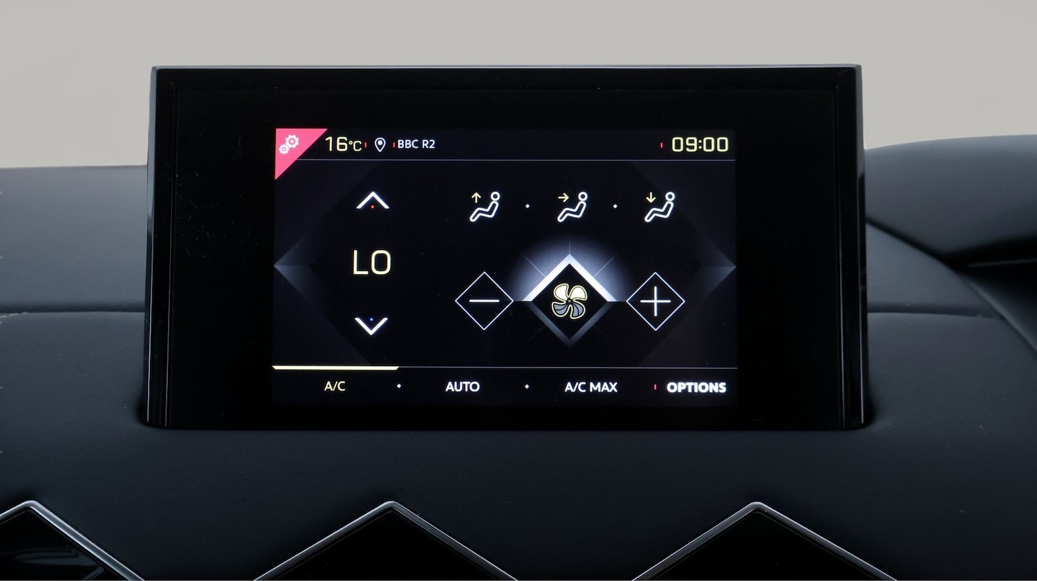 Used DS Automobiles DS 3 2022 for sale - 78094841: Photo 11