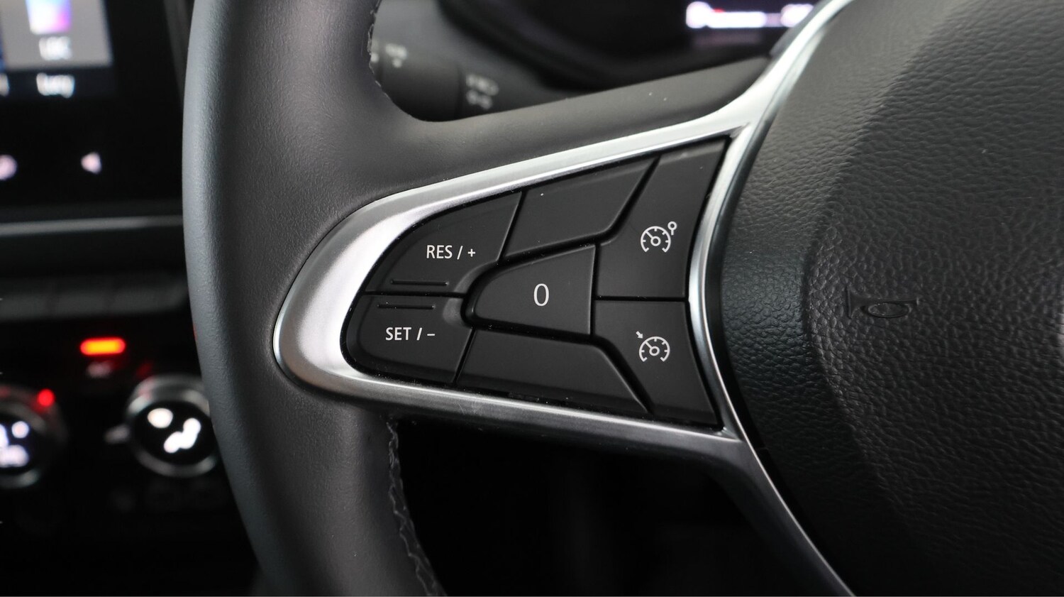 Used Renault Clio 2024 for sale - 78016023: Photo 19