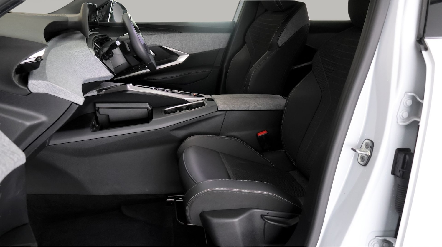 Used Peugeot 3008 2025 for sale - 77919171: Photo 14