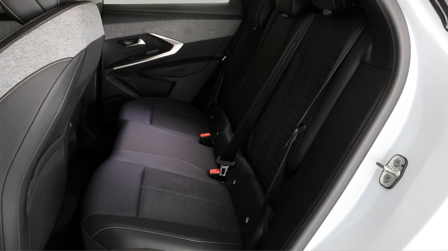 Used Peugeot 3008 2025 for sale - 77919171: Photo 16