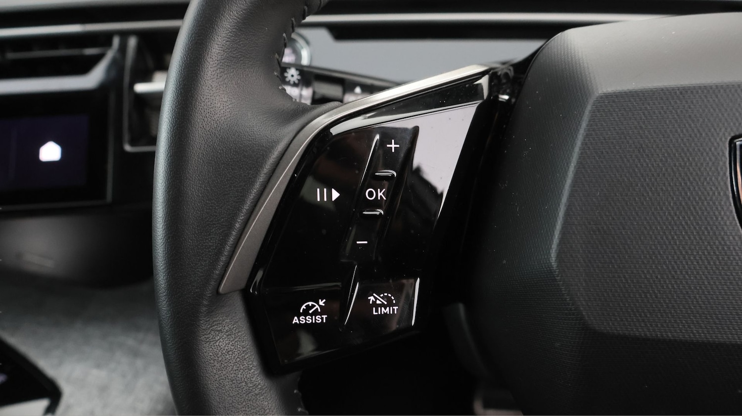 Used Peugeot 3008 2025 for sale - 77919171: Photo 23