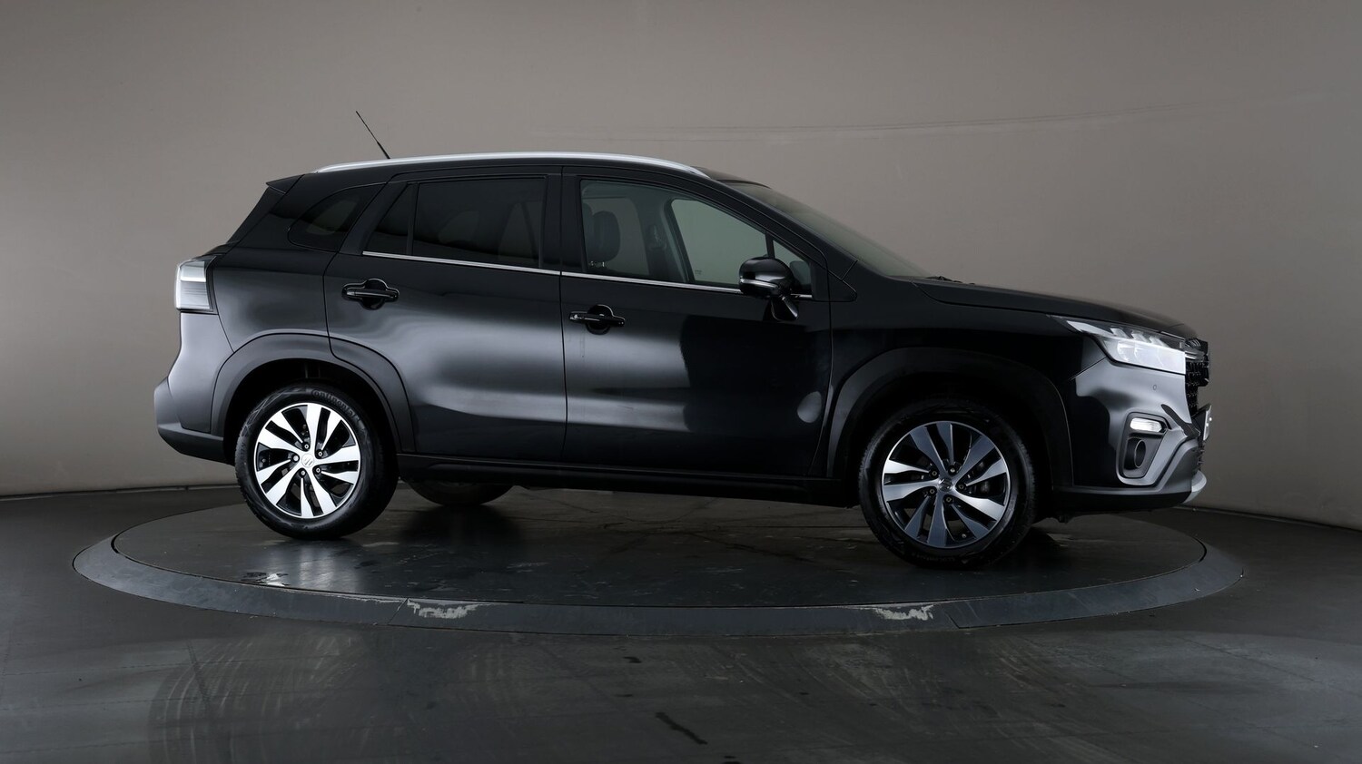 Used Suzuki SX4 S-Cross for sale - 76810510: Photo 54