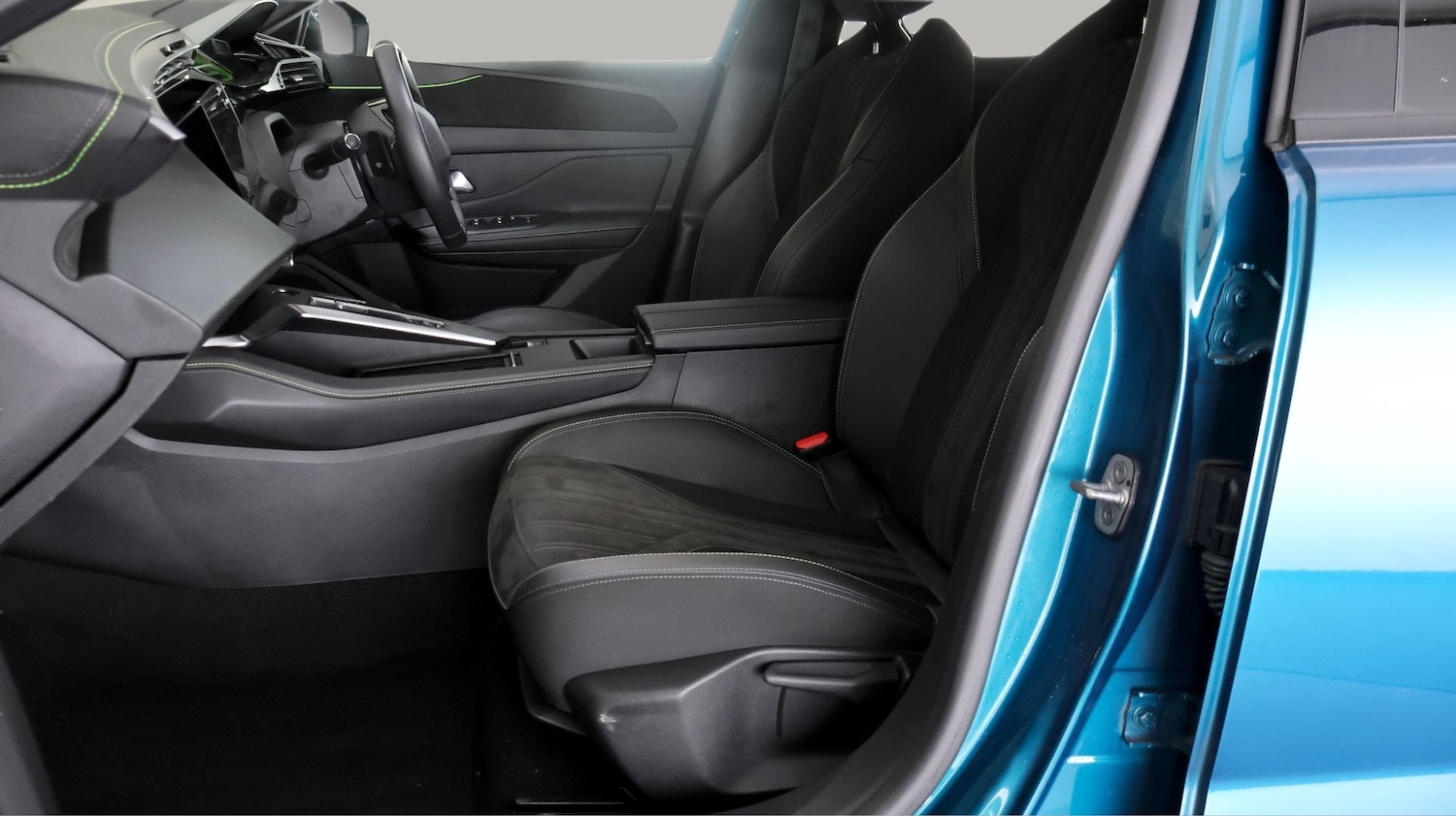 Used Peugeot 408 2024 for sale - 77921789: Photo 13