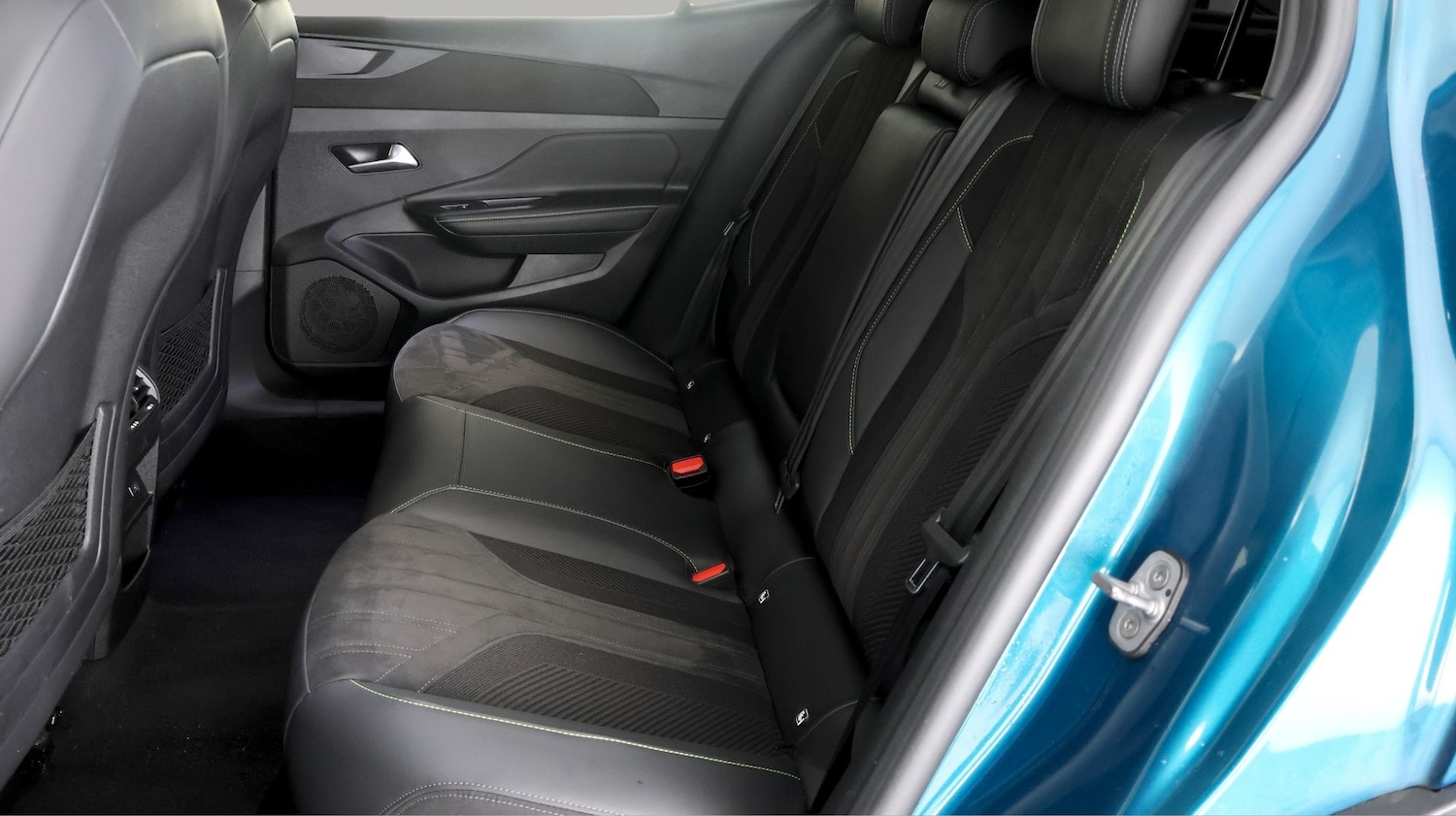 Used Peugeot 408 2024 for sale - 77921789: Photo 15