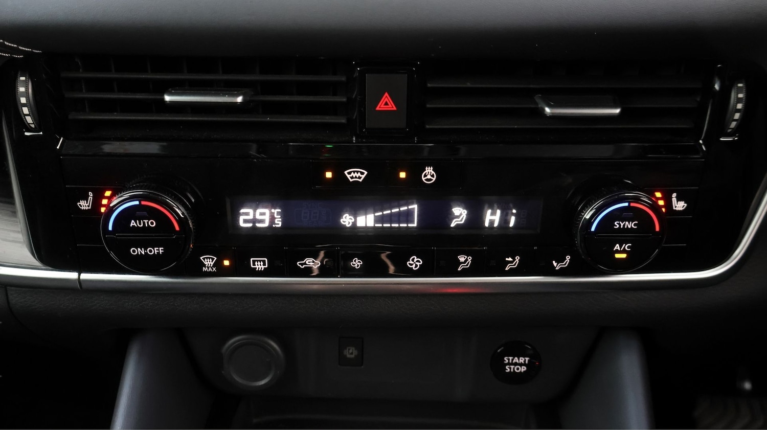 Used Nissan Qashqai 2023 for sale - 77836282: Photo 11