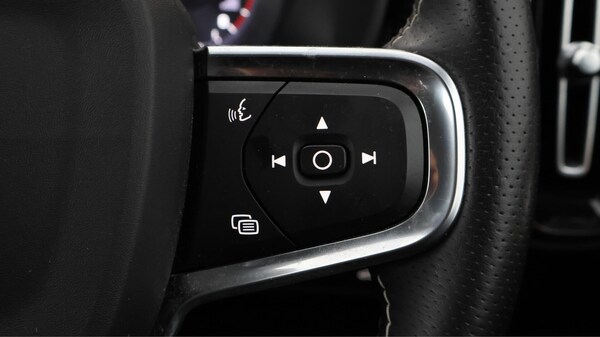 Used Volvo XC40 2020 for sale - 76189323: Photo 25
