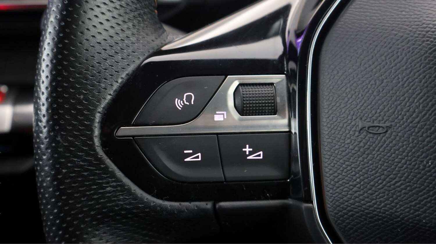 Used Peugeot 3008 for sale - 77182072: Photo 21