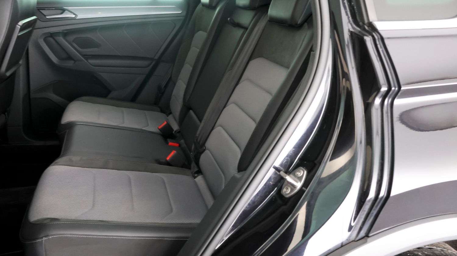 Used Volkswagen Tiguan 2019 for sale - 77314162: Photo 15