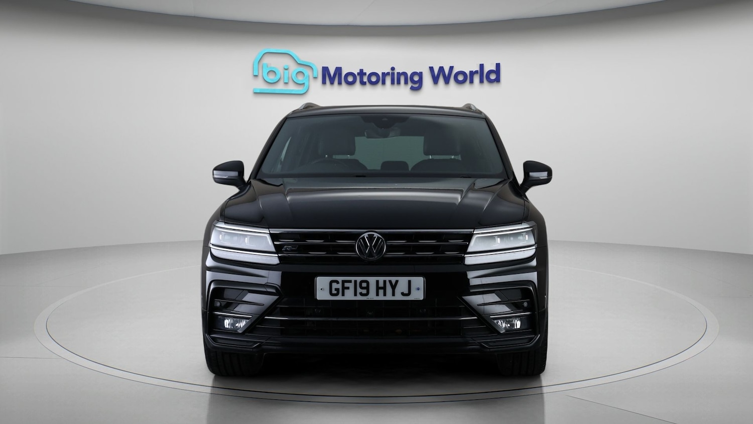 Used Volkswagen Tiguan 2019 for sale - 77314162: Photo 2