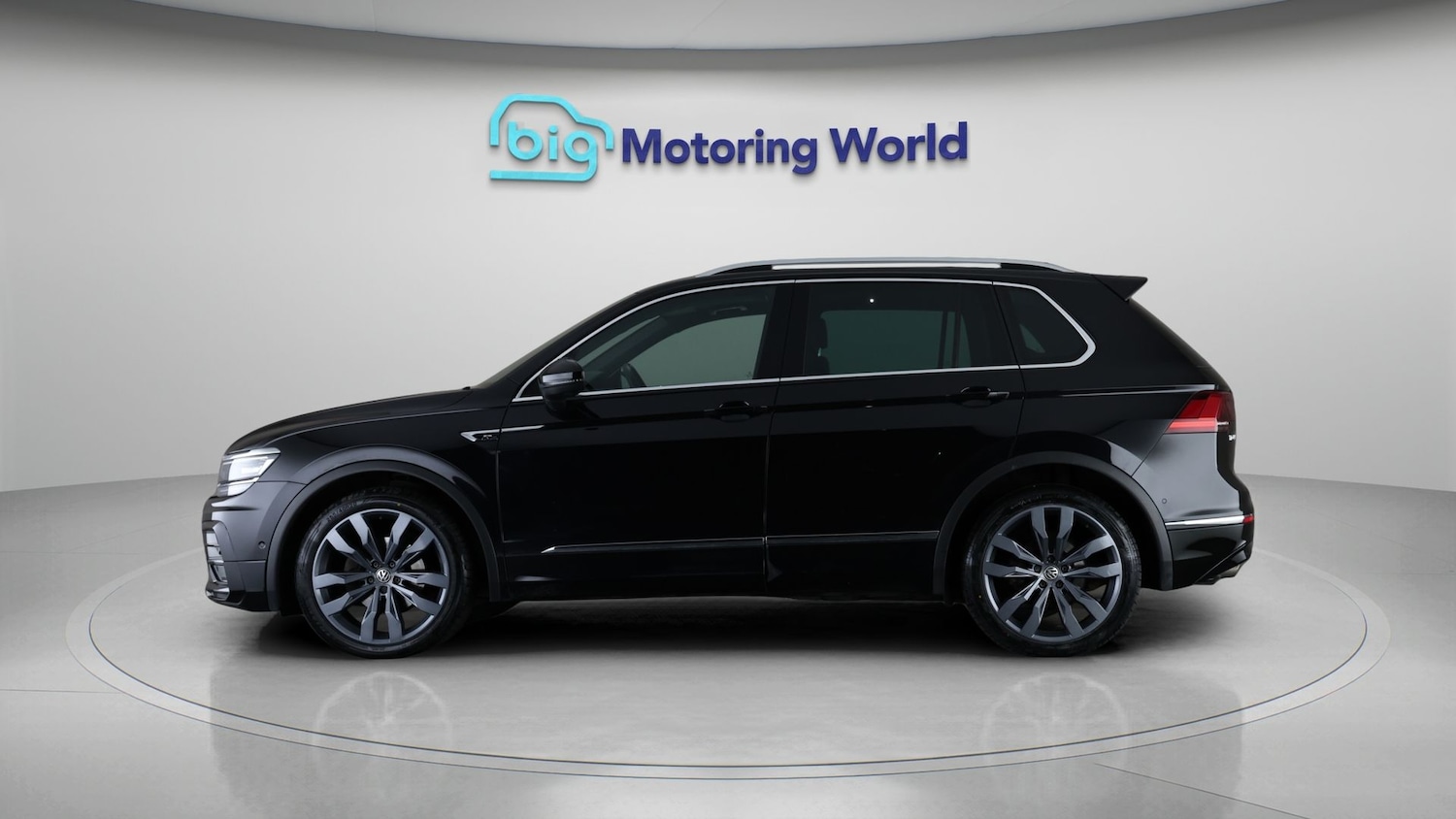 Used Volkswagen Tiguan 2019 for sale - 77314162: Photo 4