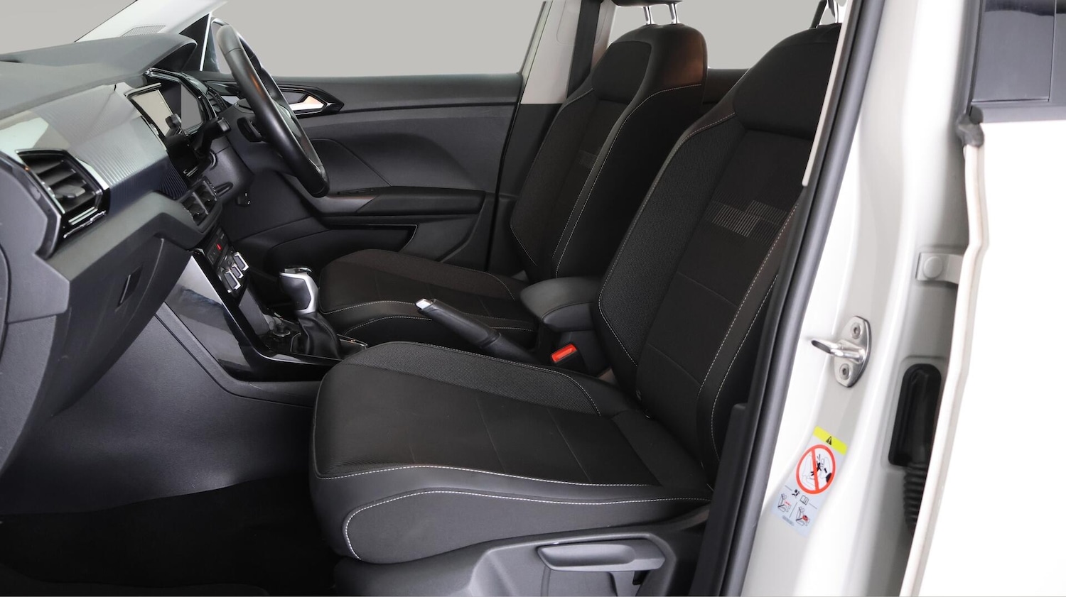 Used Volkswagen T-Cross 2023 for sale - 76690031: Photo 14