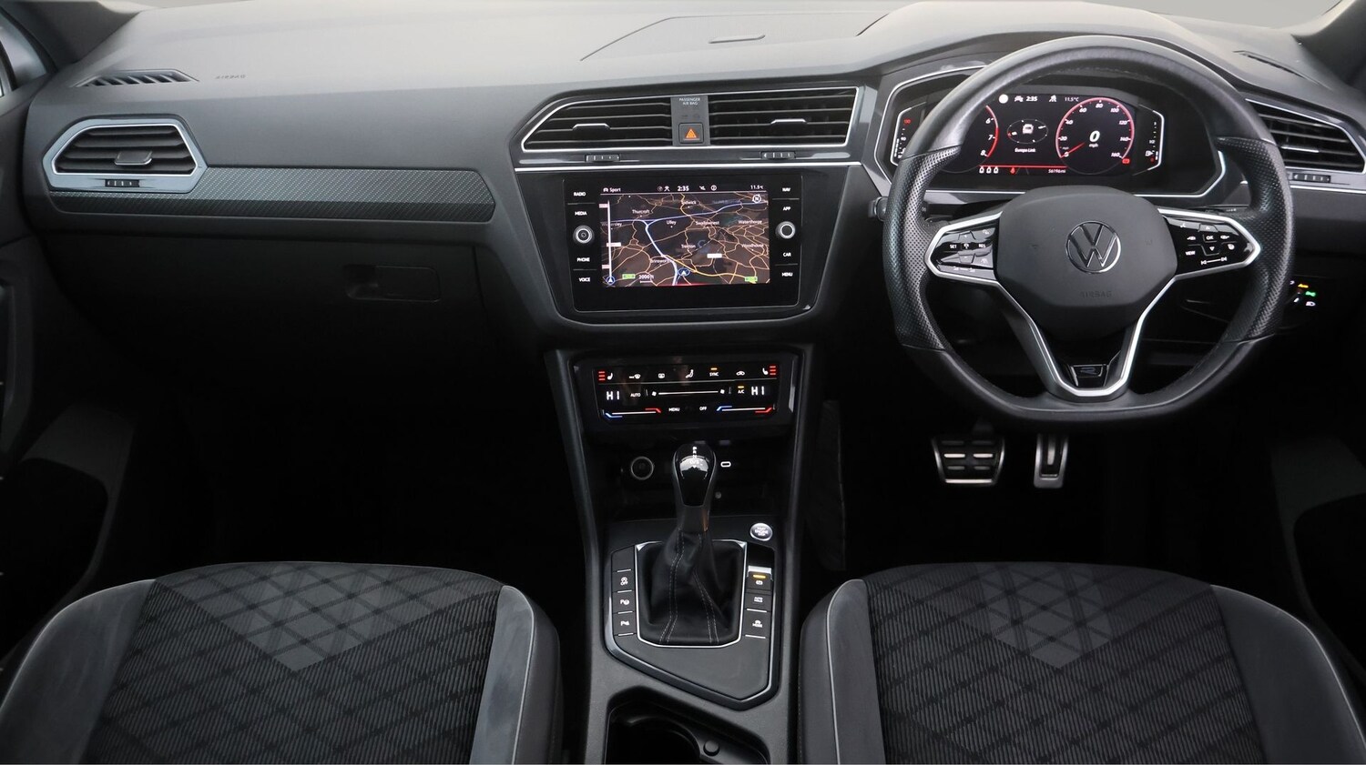 Used Volkswagen Tiguan for sale - 77833333: Photo 13