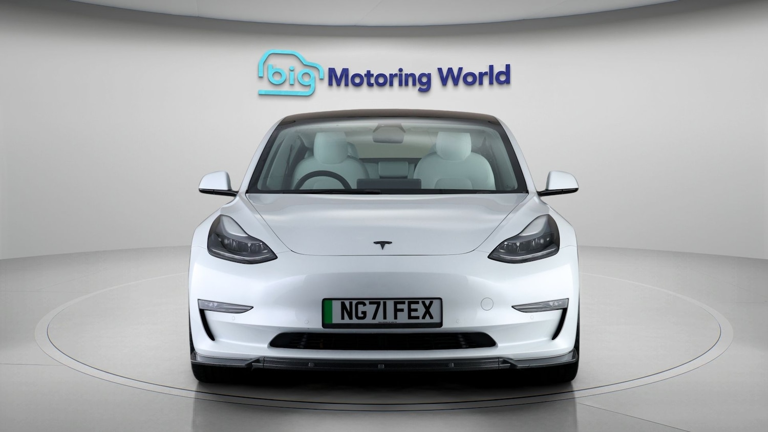 Used Tesla Model 3 for sale - 77364150: Photo 2