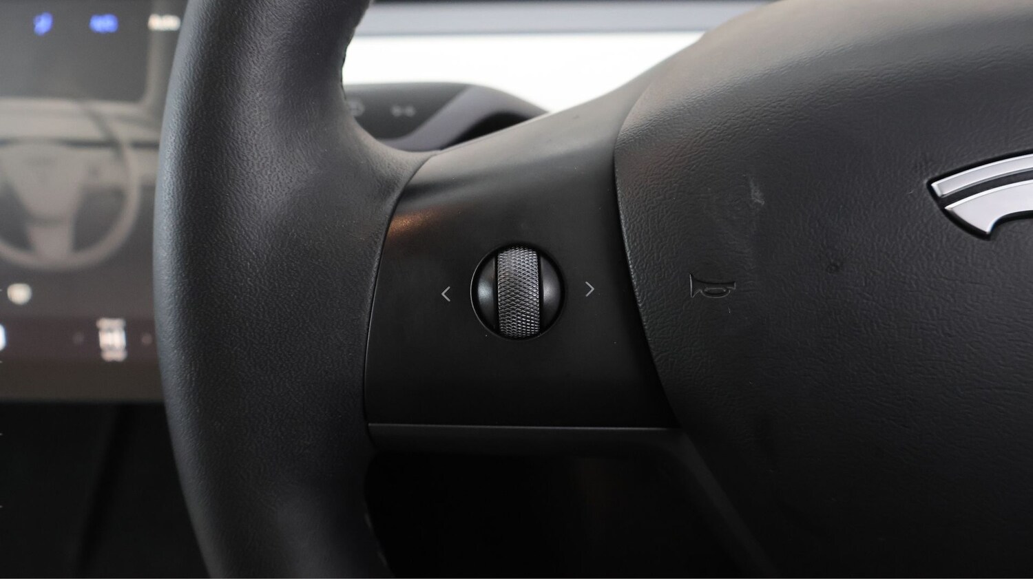 Used Tesla Model 3 for sale - 77364150: Photo 22