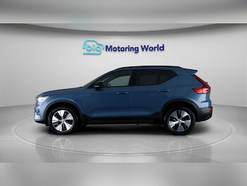 Used Volvo XC40 2023 for sale - 78443669: Photo