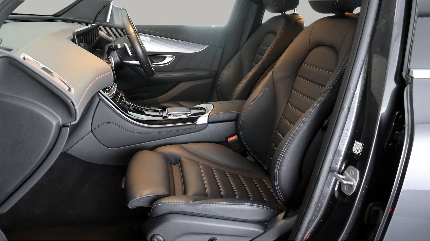 Used Mercedes-Benz EQC 2020 for sale - 77202380: Photo 14