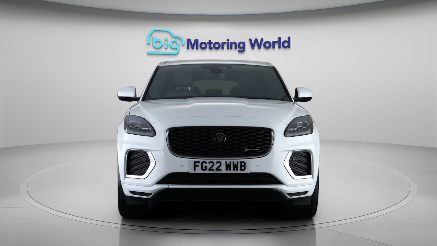 Used Jaguar E-Pace 2022 for sale - 78207243: Photo 2