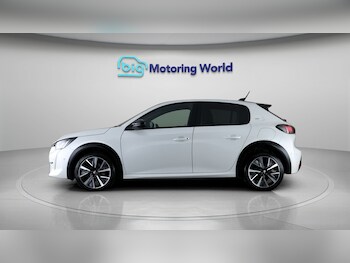 Used Peugeot 208 2021 for sale - 77910148: Photo