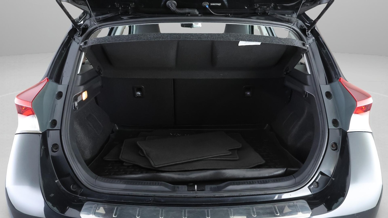 Used Toyota Auris for sale - 76727152: Photo 17