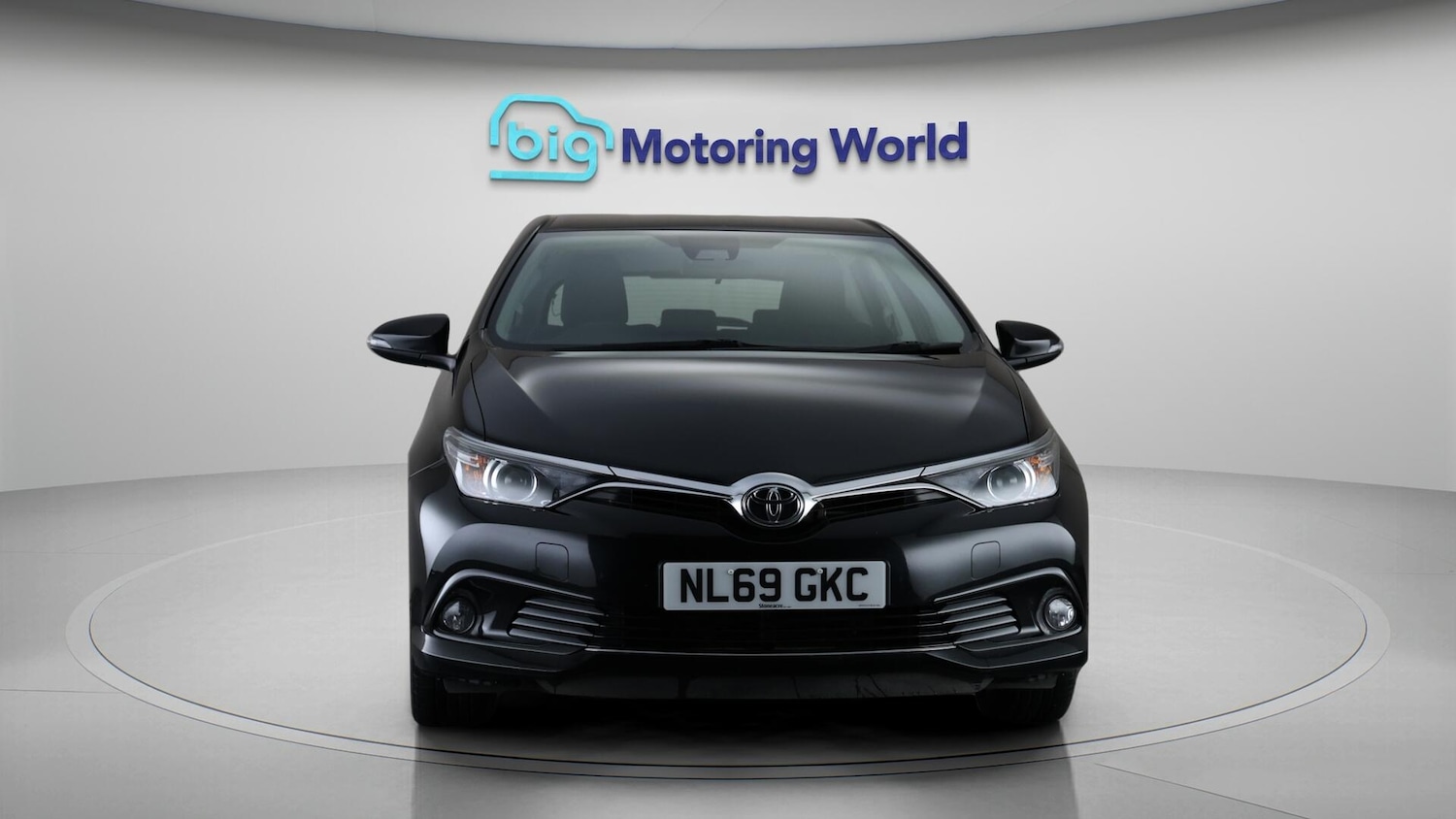 Used Toyota Auris for sale - 76727152: Photo 2