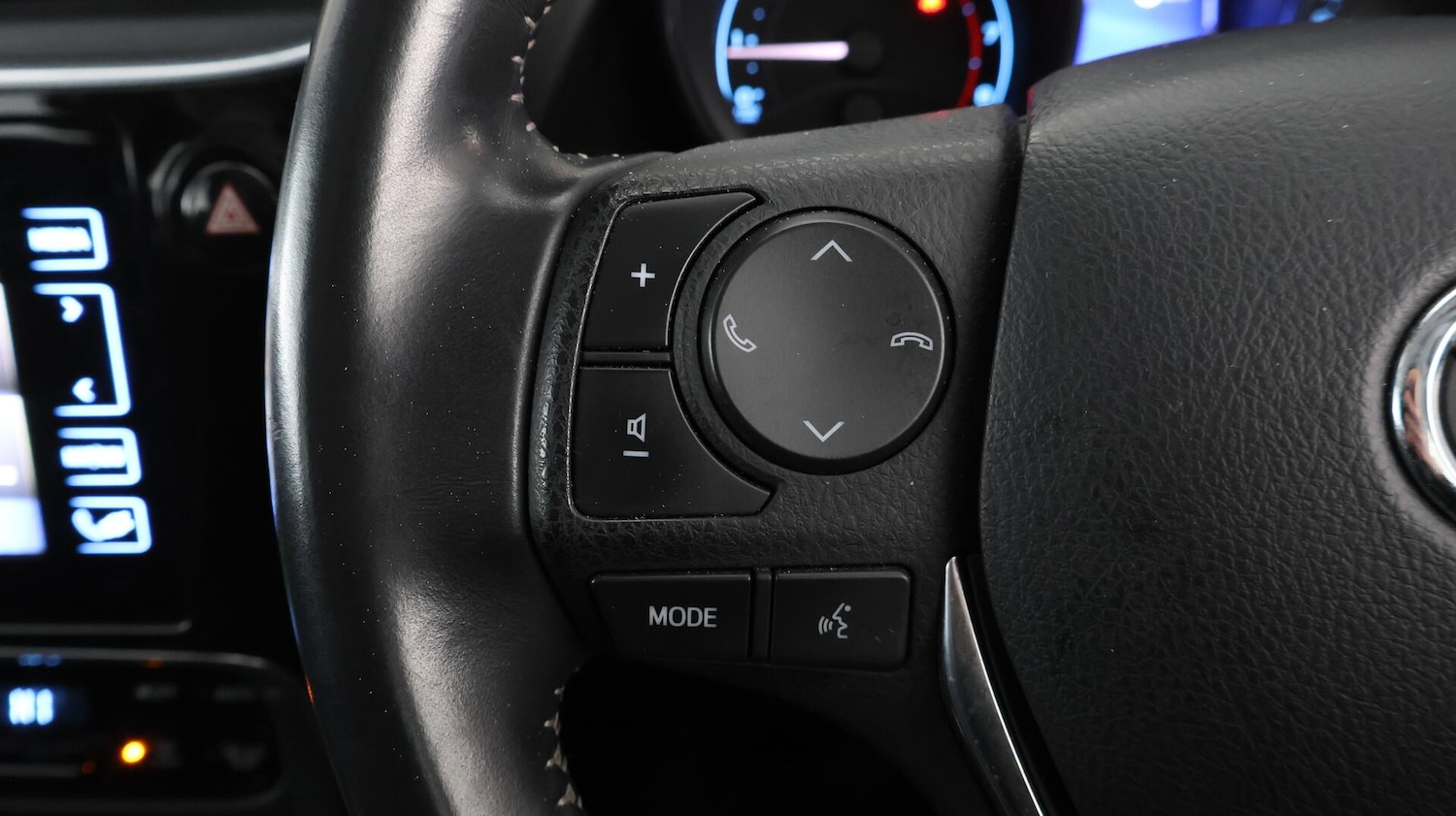 Used Toyota Auris for sale - 76727152: Photo 22