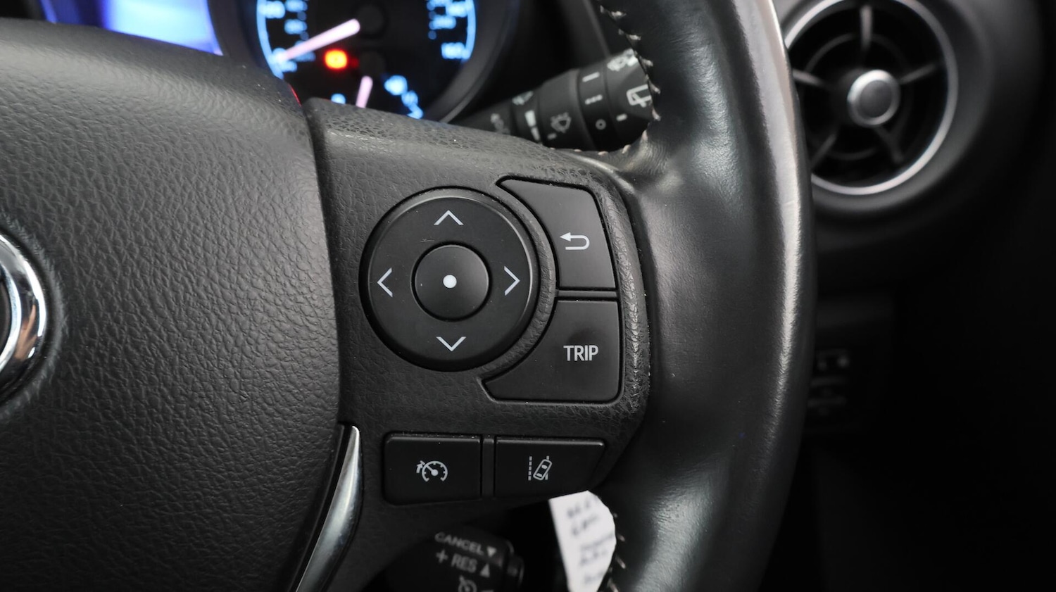 Used Toyota Auris for sale - 76727152: Photo 23