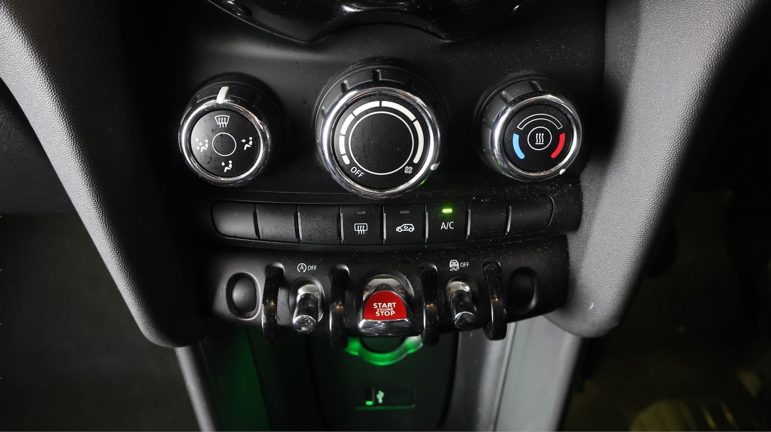 Used MINI Hatch 2020 for sale - 77363832: Photo 11