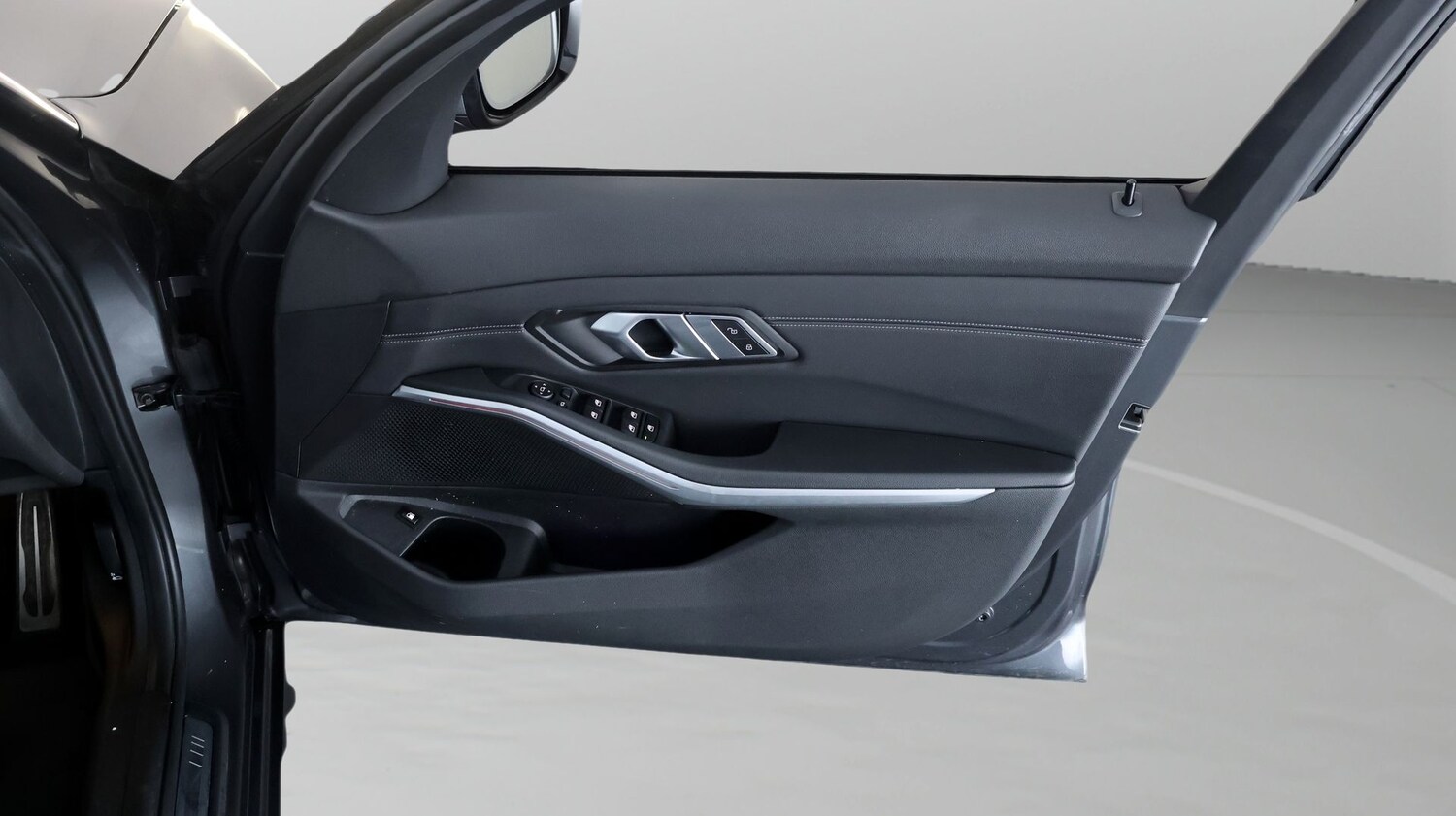 Used BMW 3 Series for sale - 77196593: Photo 15