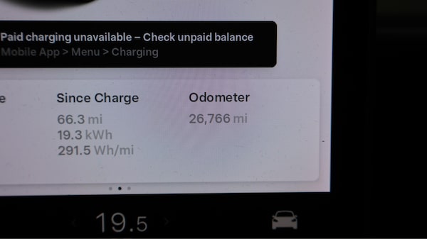 Used Tesla Model 3 2020 for sale - 76214199: Photo 11