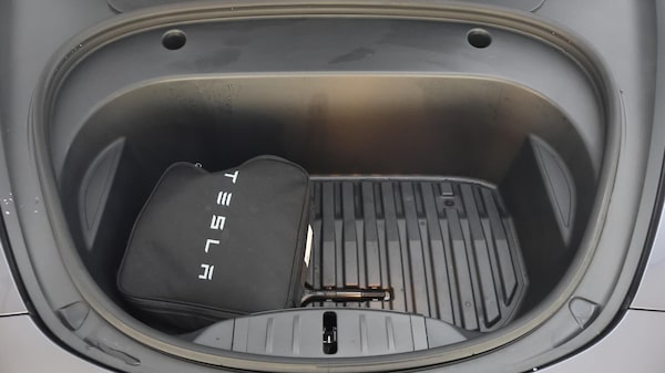 Used Tesla Model 3 2020 for sale - 76214199: Photo 20