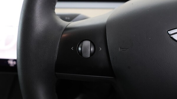 Used Tesla Model 3 2020 for sale - 76214199: Photo 25