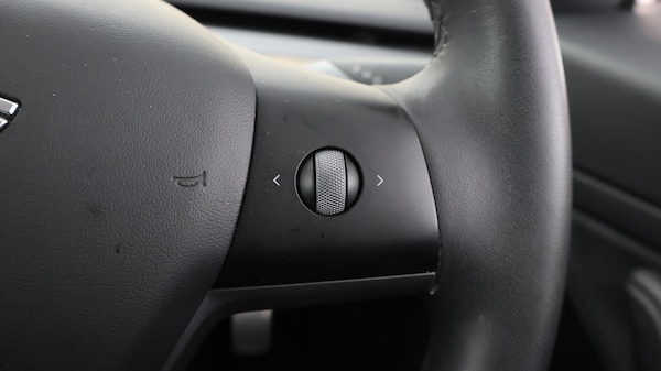 Used Tesla Model 3 2020 for sale - 76214199: Photo 26