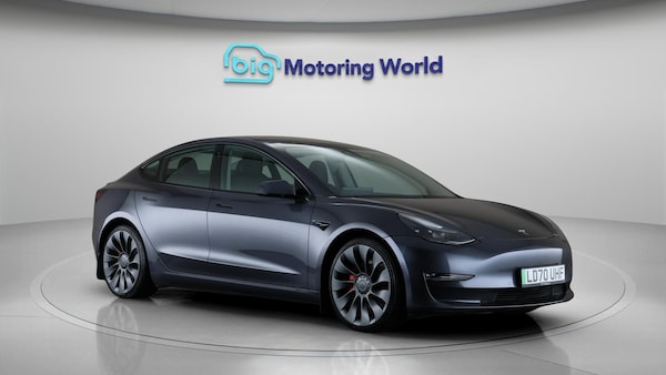 Used Tesla Model 3 2020 for sale - 76214199: Photo 2