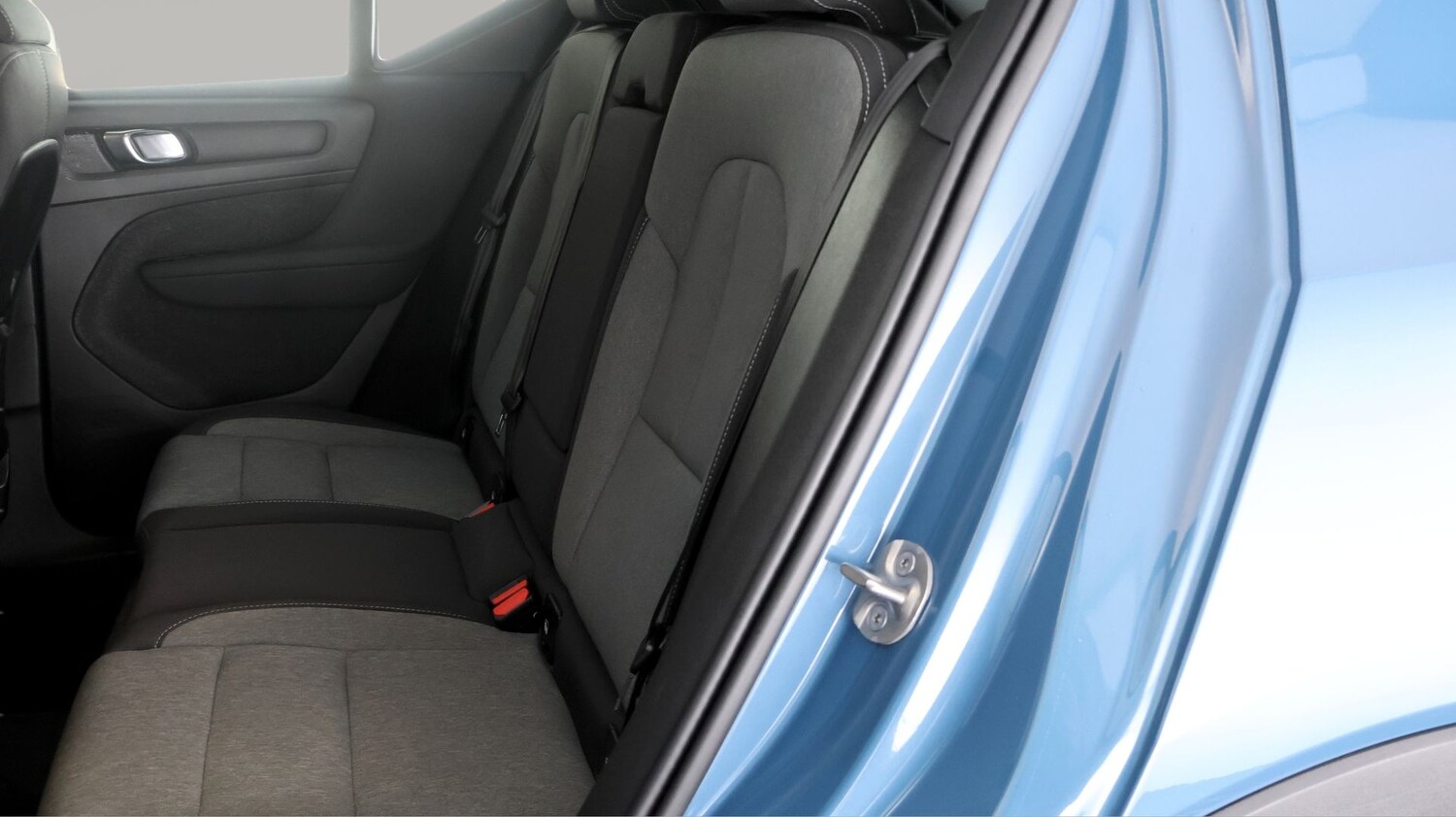 Used Volvo XC40 2023 for sale - 77592620: Photo 16