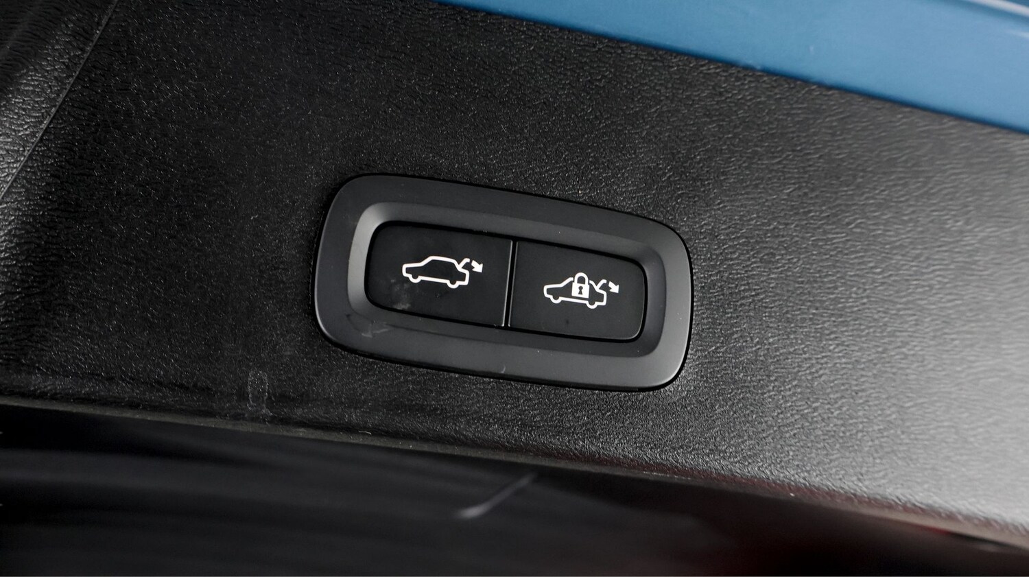 Used Volvo XC40 2023 for sale - 77592620: Photo 22